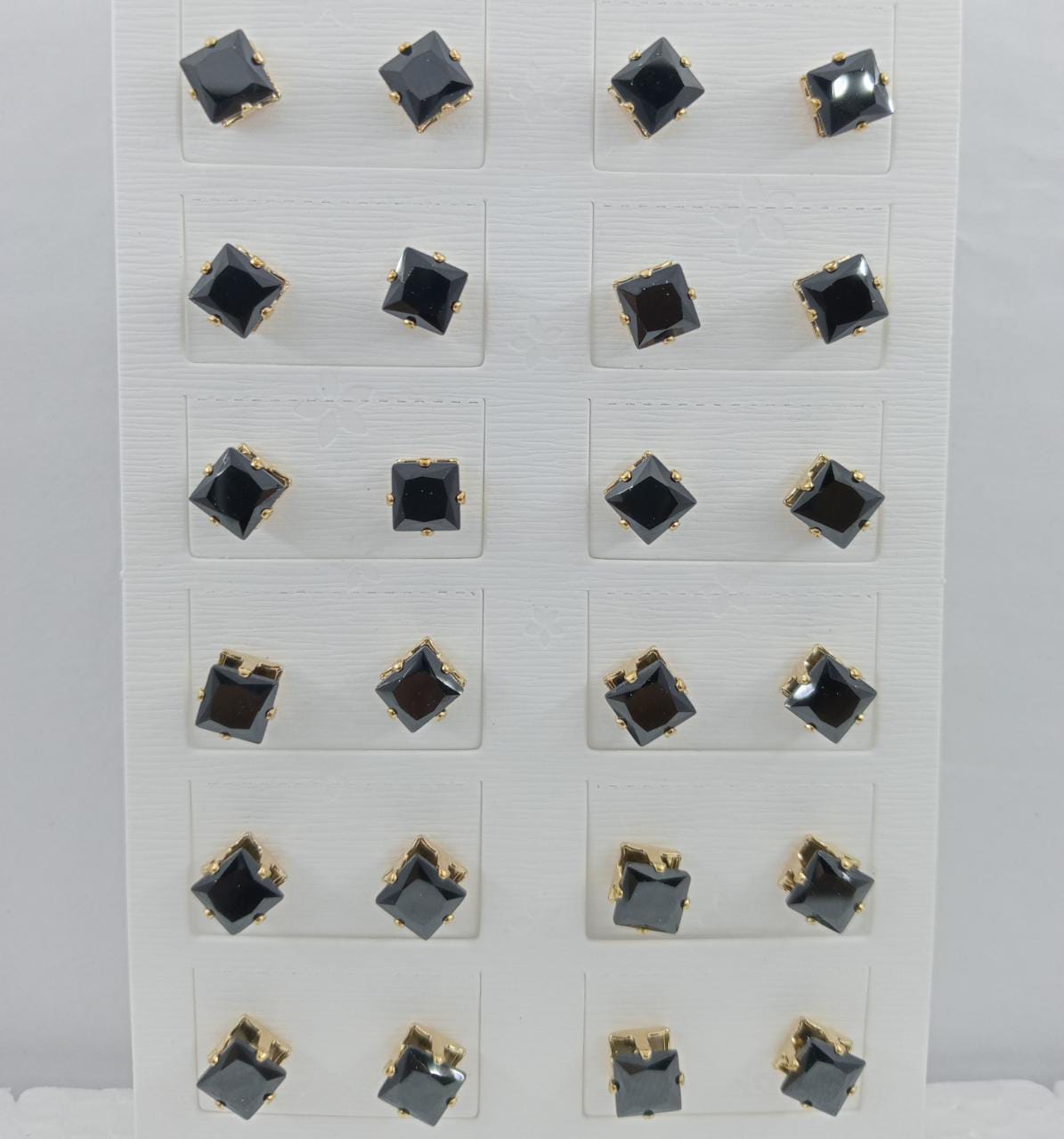 Elegant & Attractive Square Shape With Artificial Stones (12 Pairs)